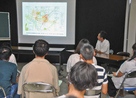 【地域】市街地の歴史学び散策　福井　街づくり実践講座始まる