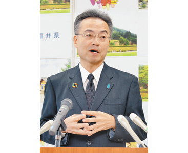 金品受領　再調査考えず　知事　年内に再発防止策