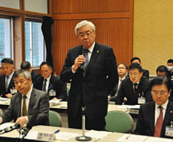 濃厚接触者の１人はＰＣＲ検査で陰性　新型コロナ