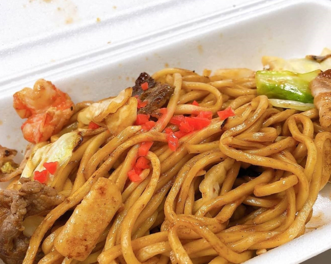 お好み焼き・鉄板焼き「すてっぷ」