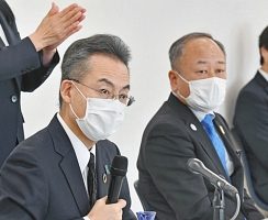 新学期再開、知事変更せず