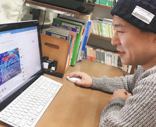 ネットでつながる朗読会　坂井の松波さん進行