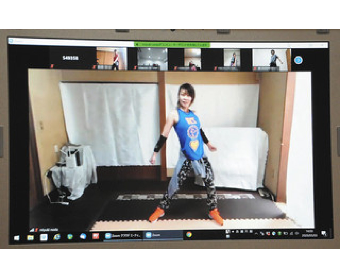ダンス教室　オンラインで　福井のインストラクター　「つながりの場つくる」