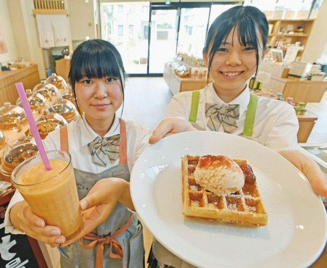高糖度トマトで自信メニュー　福井農林高生と米五コラボ
