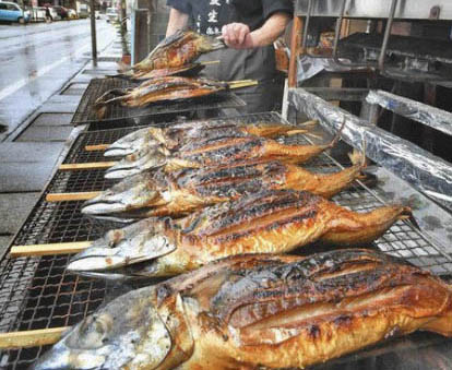 丸焼きサバ　４００年の味　大野