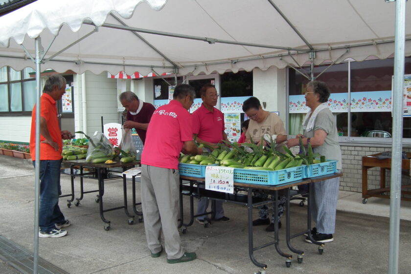 トウモロコシ収穫祭