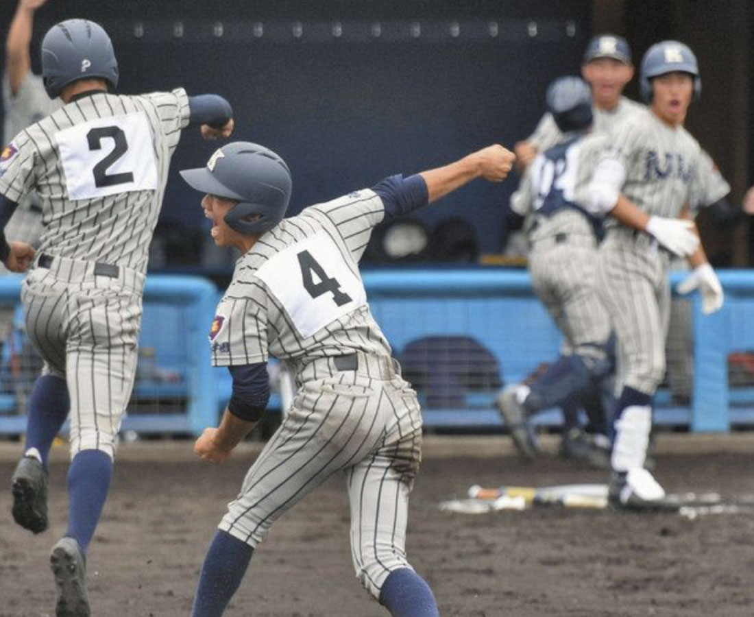 敦賀気比４強入り　新潟明訓に逆転勝ち