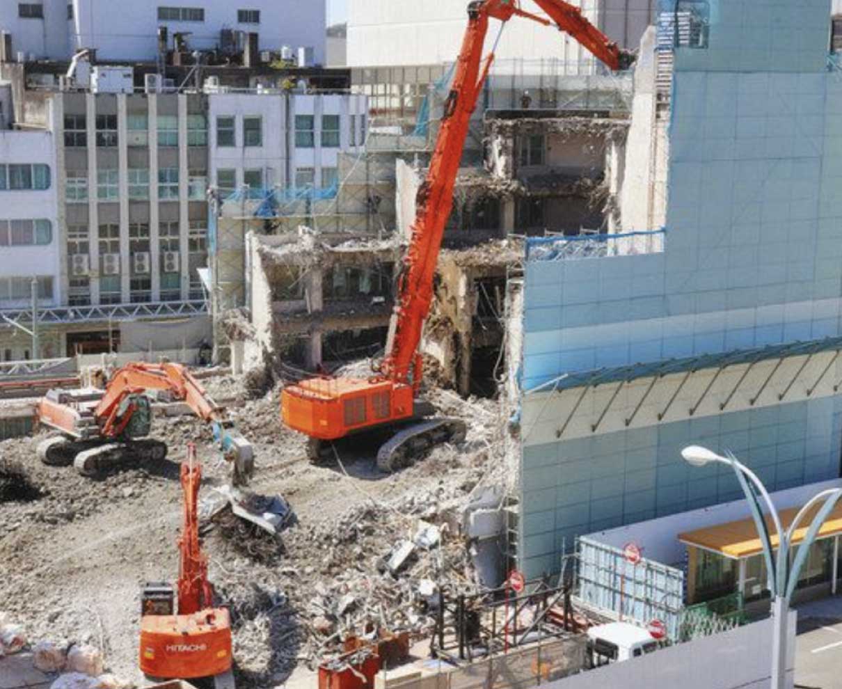 三角地帯Ａ街区工事　　騒音、粉じん対策　余念なく