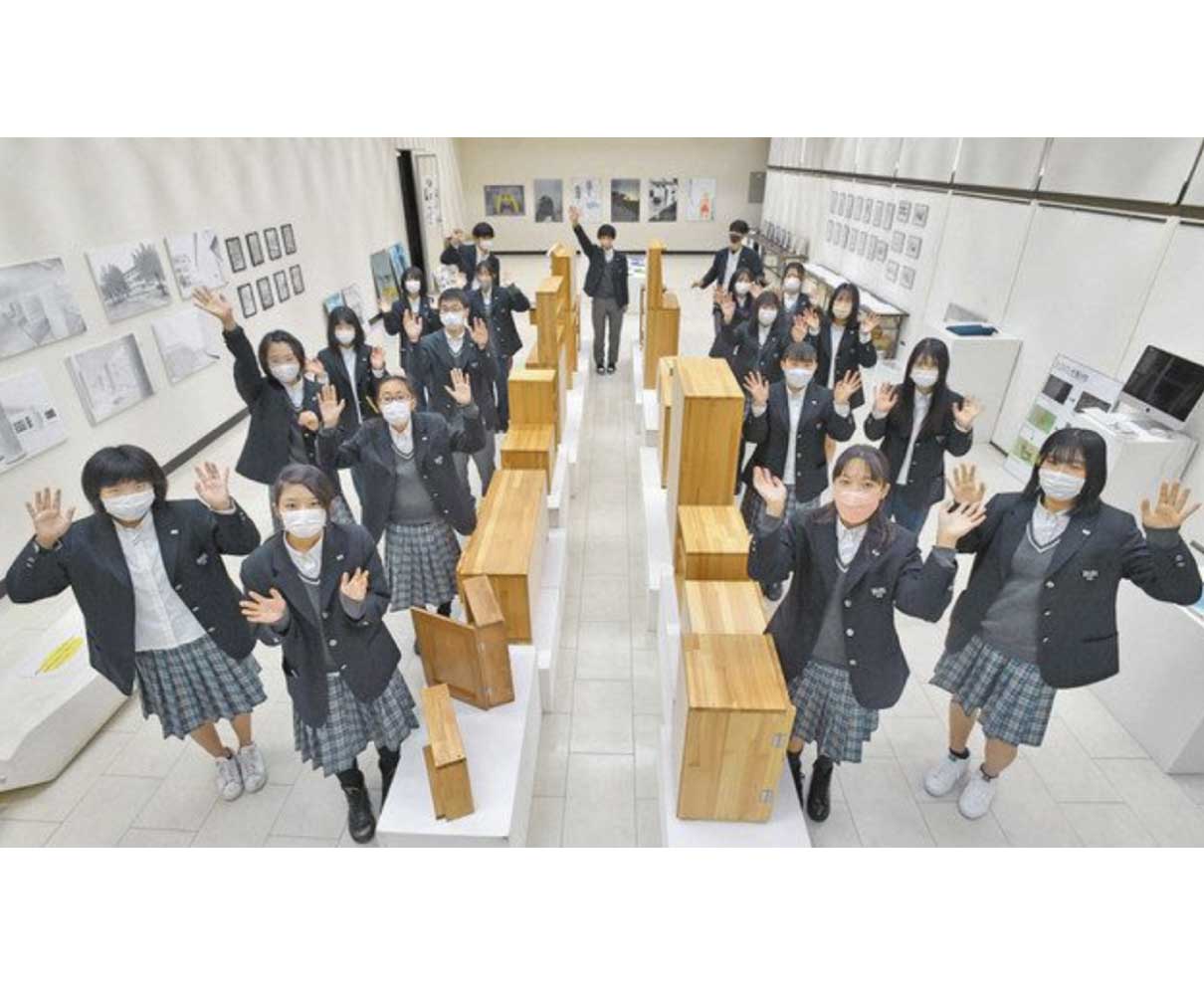 今春閉校の丹南高　きょうから卒業制作展