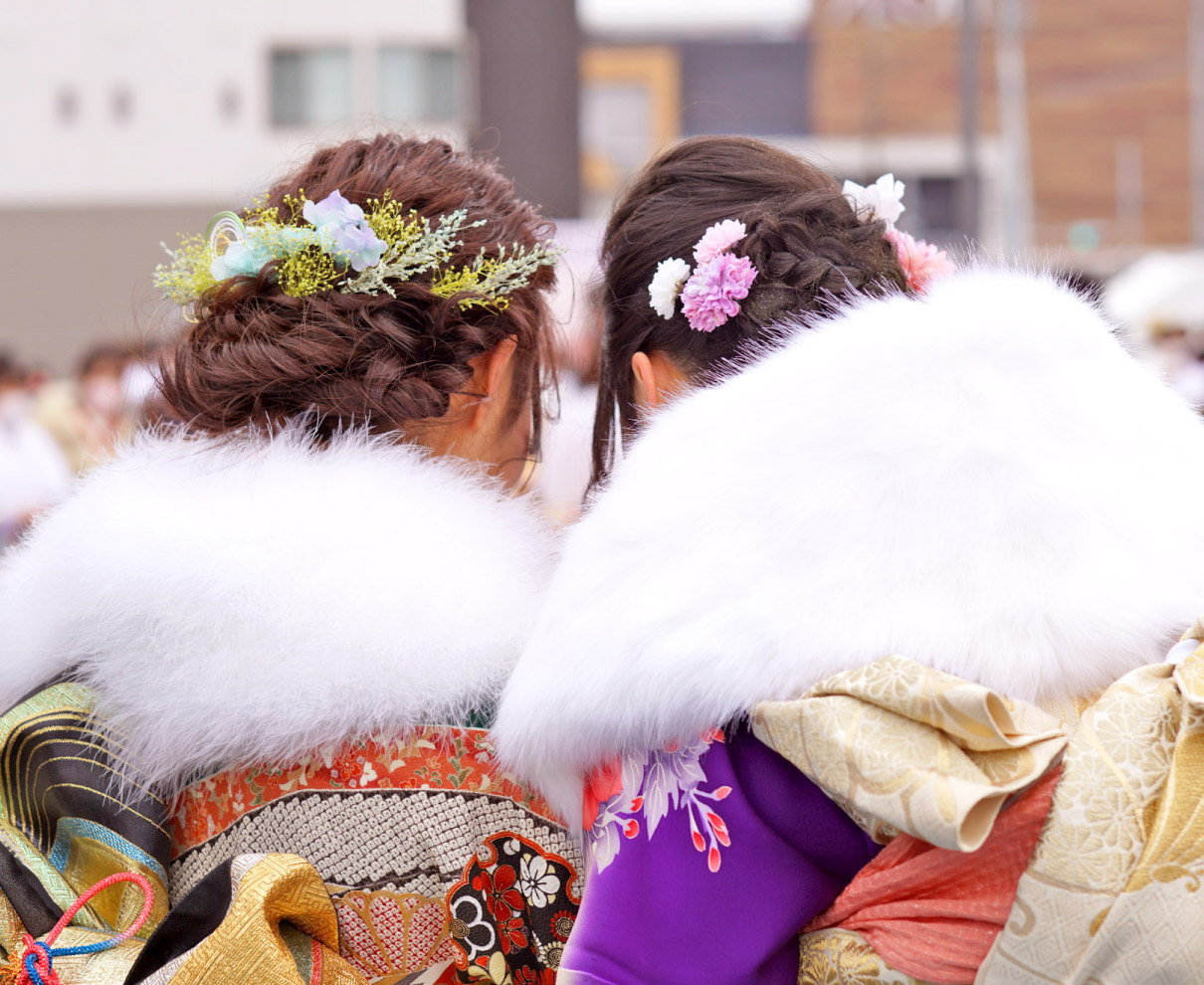 新成人おめでとうございます！ 絶賛発売中の月刊ウララ2月号では晴れ着姿の新成人の皆さんを紹介しています！