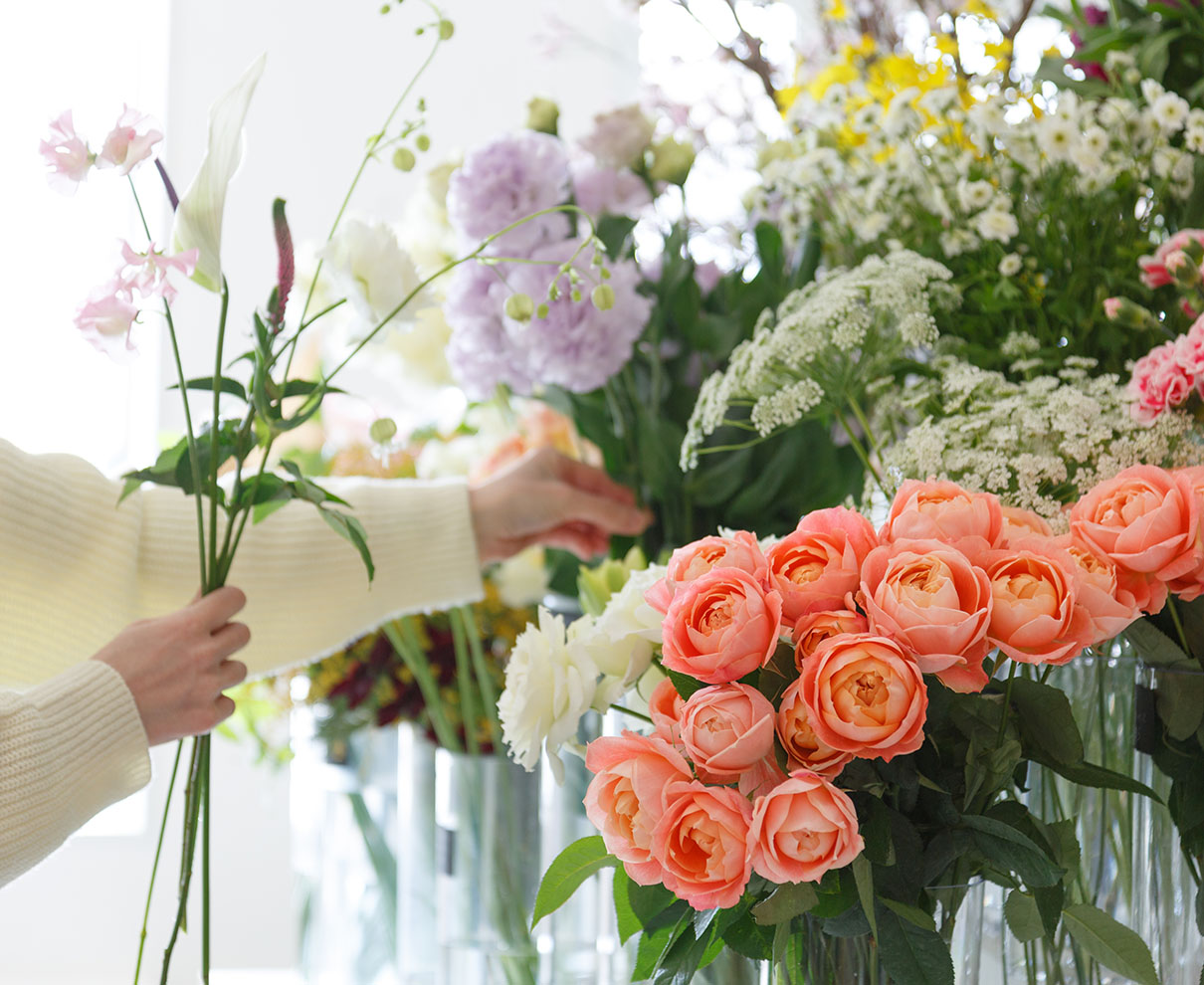 LANTEN by flower 福井店｜美しい花々に触れ、共に過ごす、“優雅で贅沢な時間”を。【NEW OPEN】