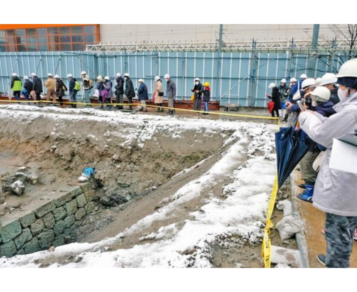 発見の石垣を一般公開　福井の三角地帯Ｂ街区