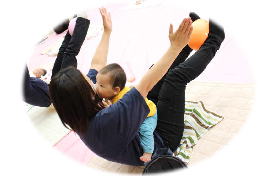 子育て講座「ママピラティス」