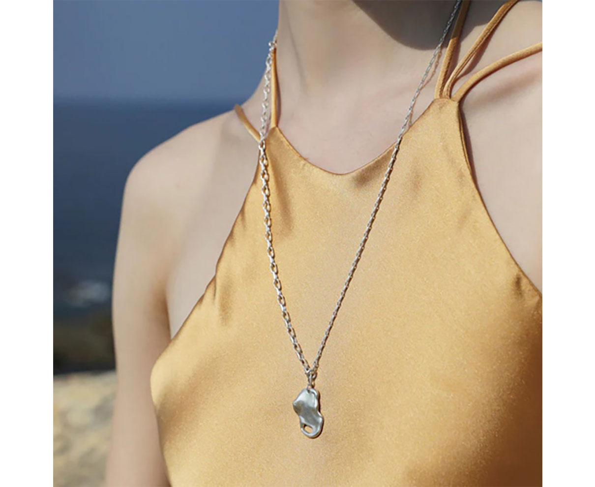 ネックレスにもブレスレットにも…5WAYで楽しめる万能アクセがすごい！TEN.の新作コレクションに注目です