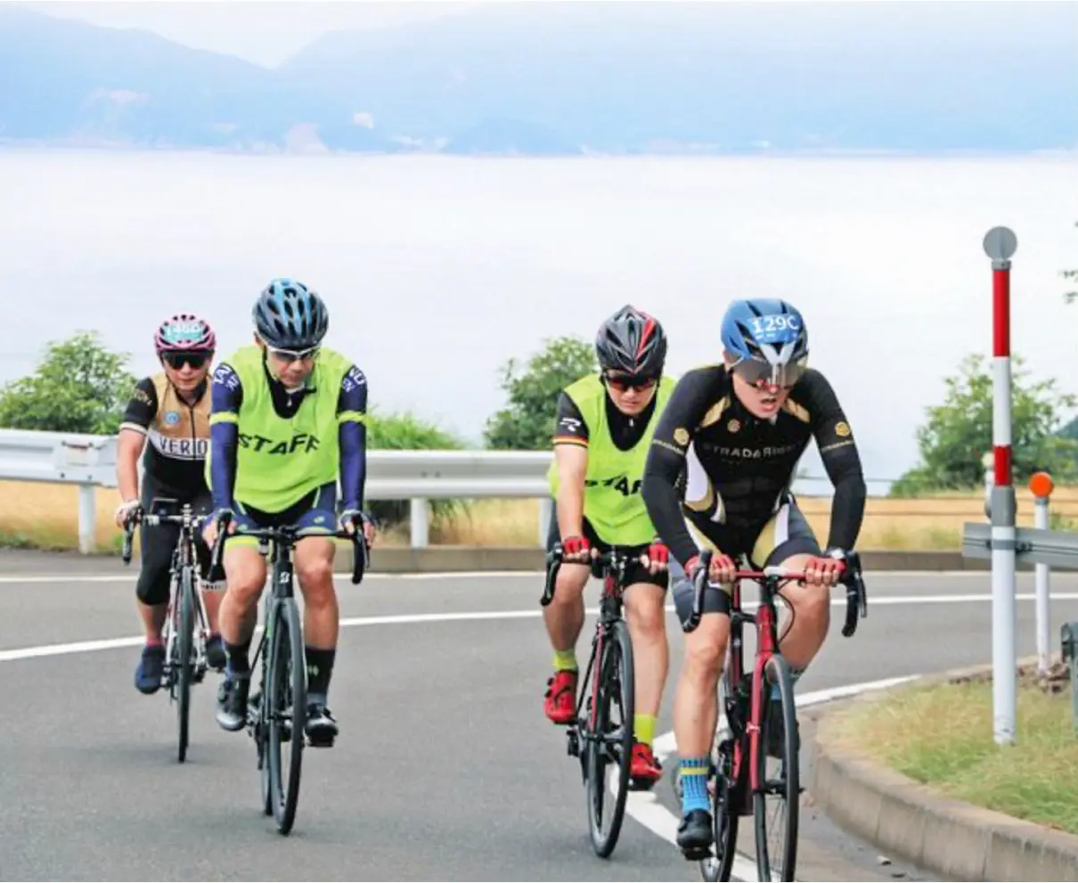 三方五湖や若狭湾を眺めペダル　レインボーラインで自転車ヒルクライム