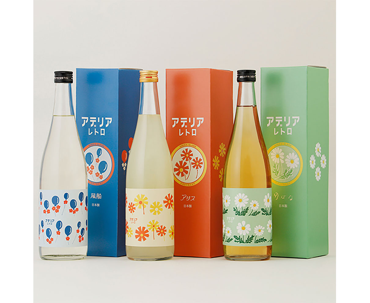 えっ、これってお酒なの？パケ買い必至のラベル酒が登場。「アデリアレトロ」の懐かしいデザインにきゅん