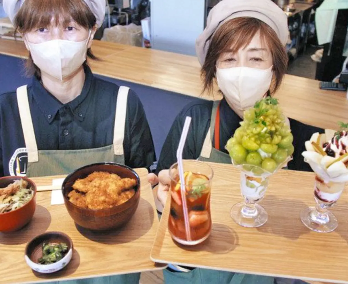 福地鶏でソースカツ丼　　道の駅「蓮如の里あわら」新作メニュー