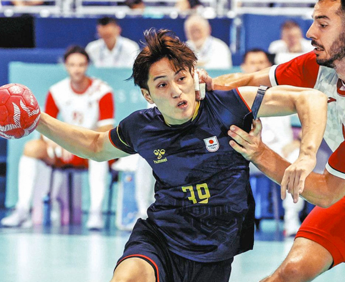 ハンドボール・藤坂選手　上々デビュー　パリ五輪