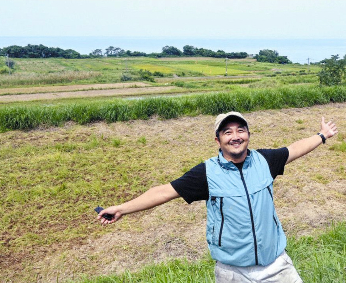越前海岸　田んぼ再生へ　千葉から福井移住の志野さん