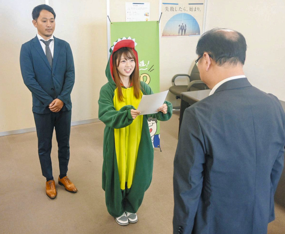 若者の挑戦　応援したい　県協力隊・コーディネーター委嘱