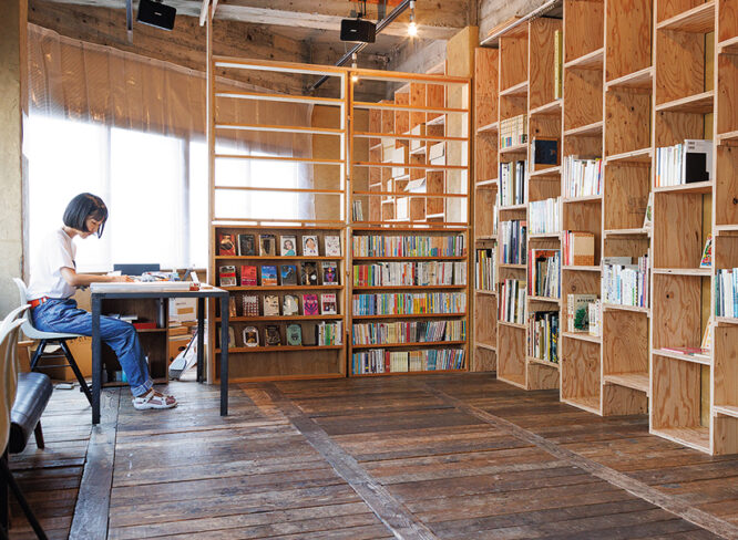 古書 灯台｜大切に読み継がれてきた一冊を、次へとつなぐ、小さな古本屋。